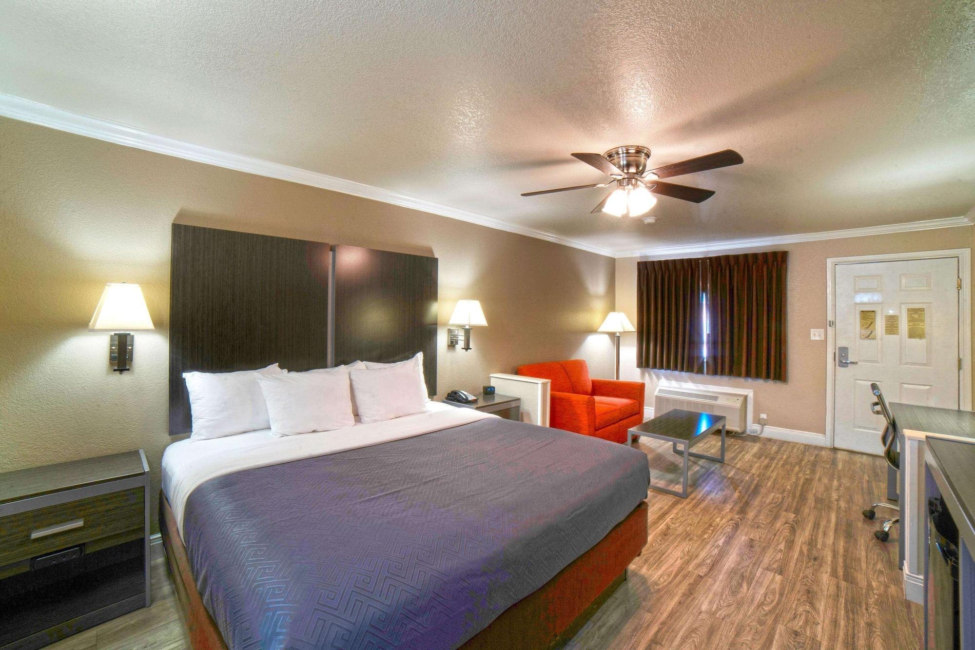 Econo Lodge Inn & Suites Corpus Christi Exteriér fotografie