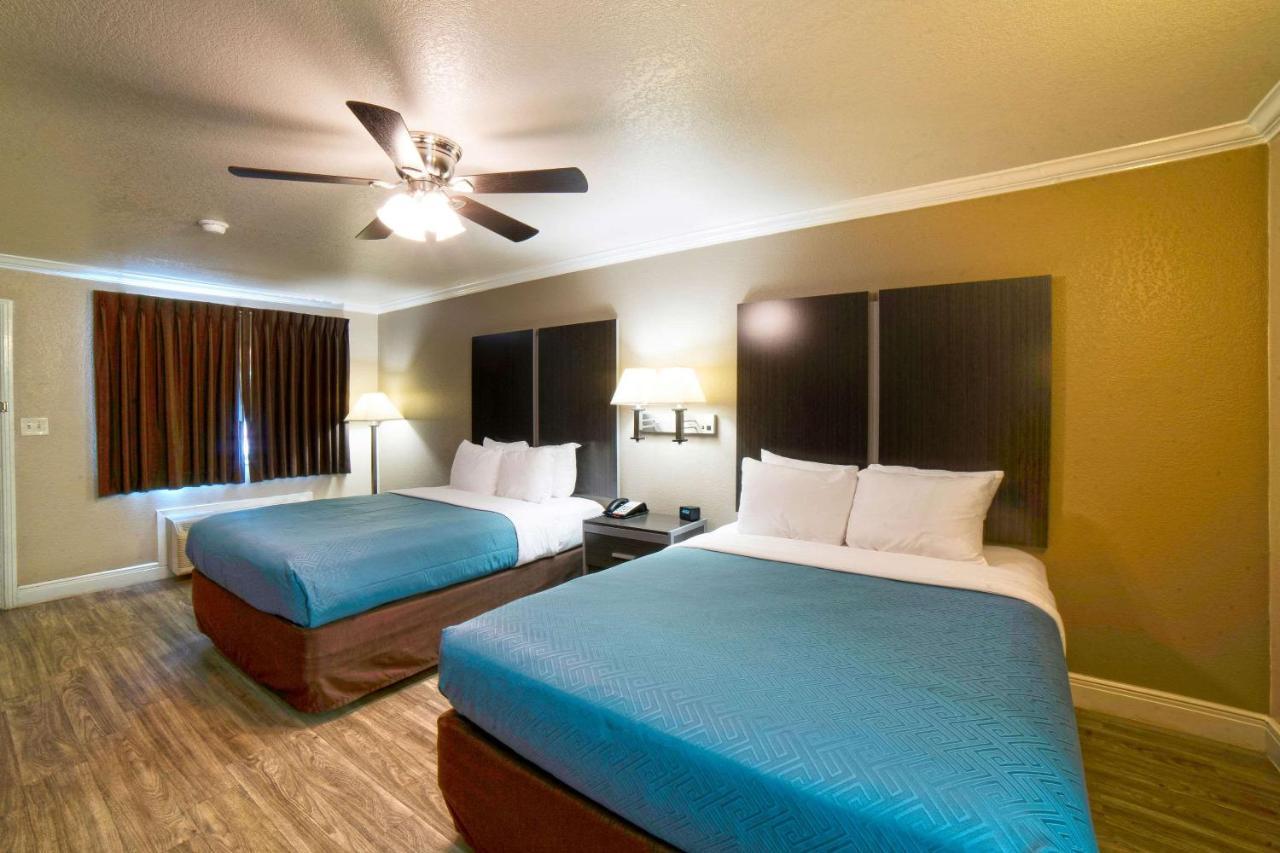 Econo Lodge Inn & Suites Corpus Christi Exteriér fotografie