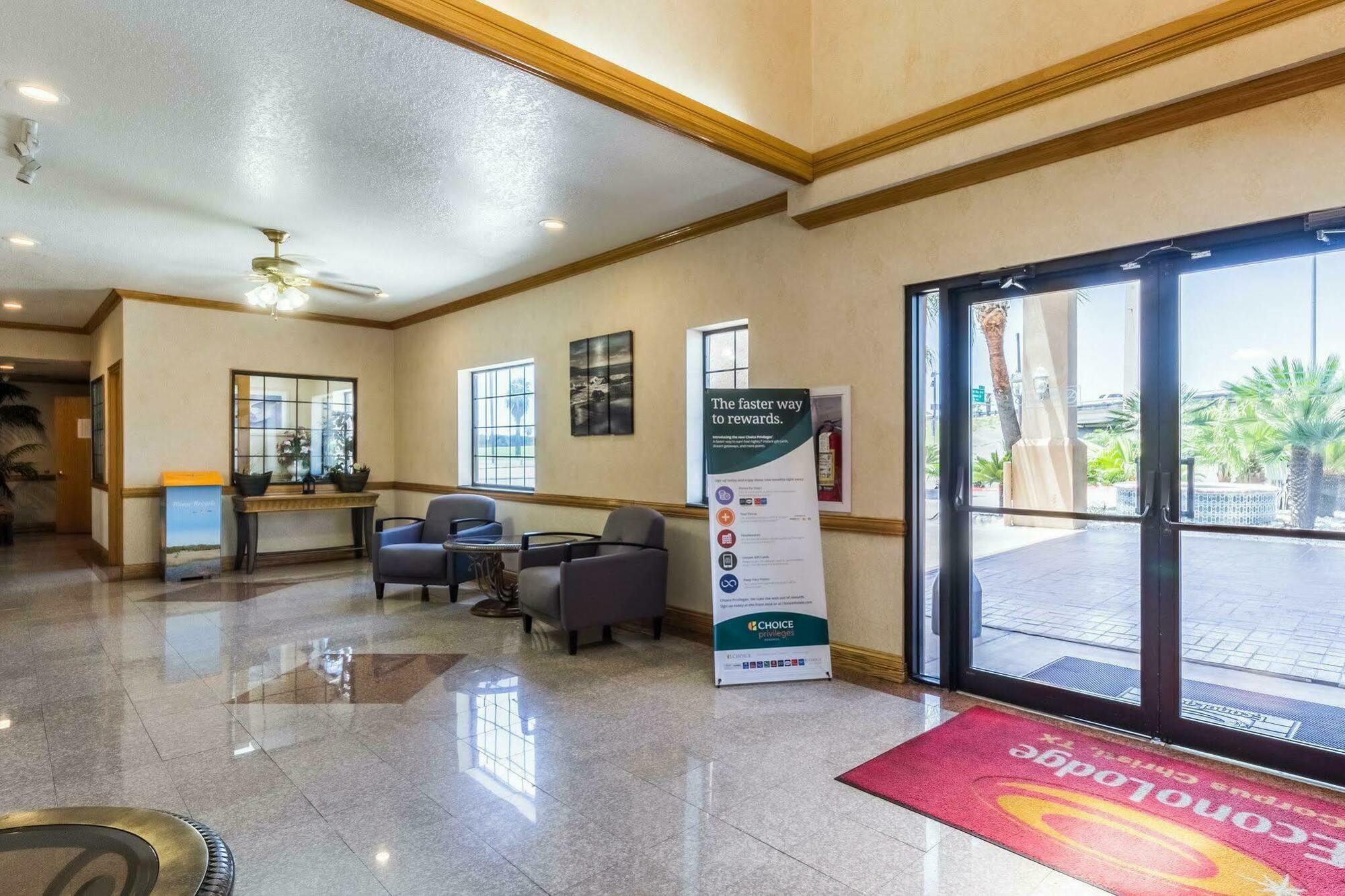 Econo Lodge Inn & Suites Corpus Christi Exteriér fotografie